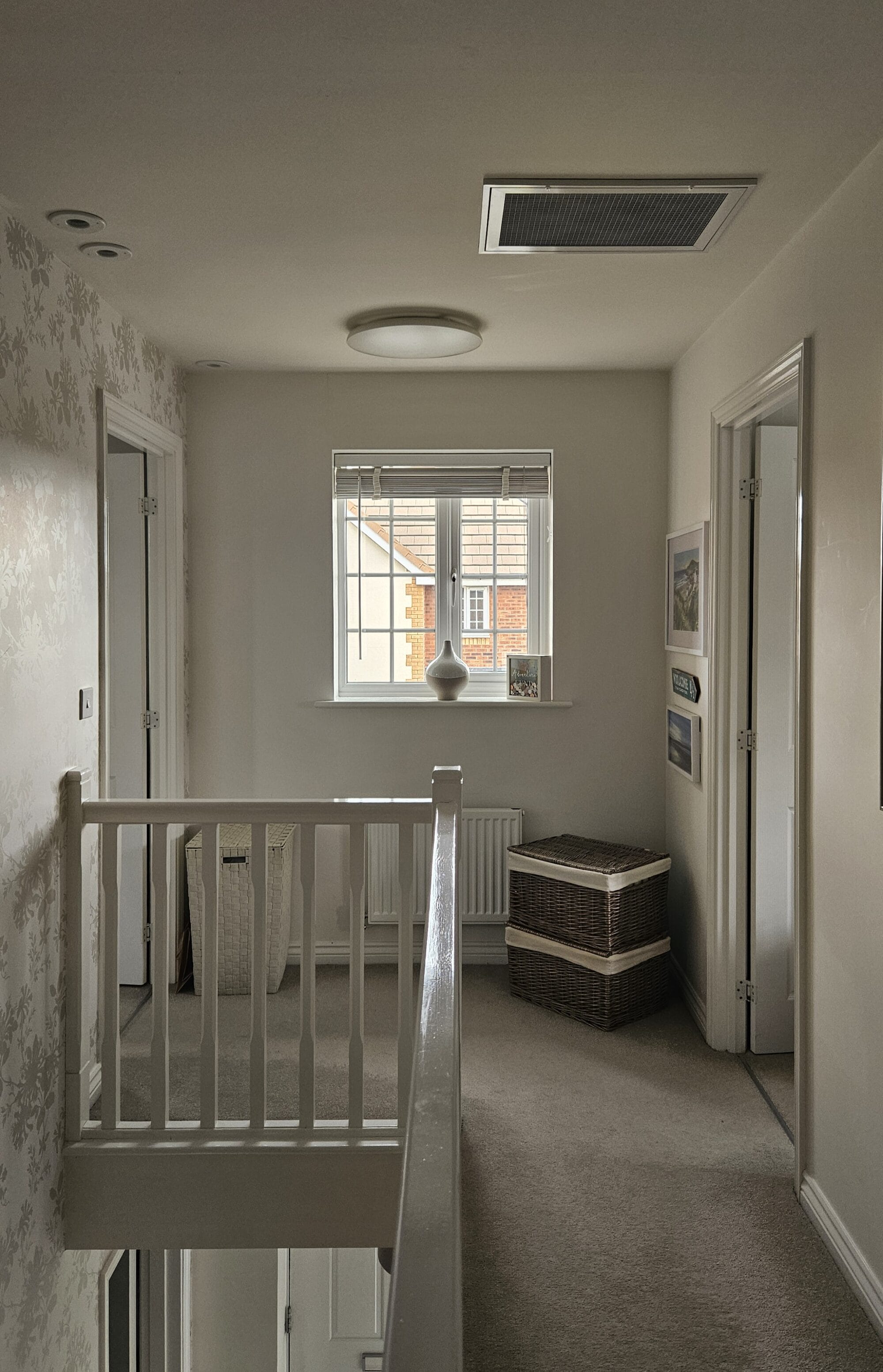 Discreet outlets in ceiling of modern home